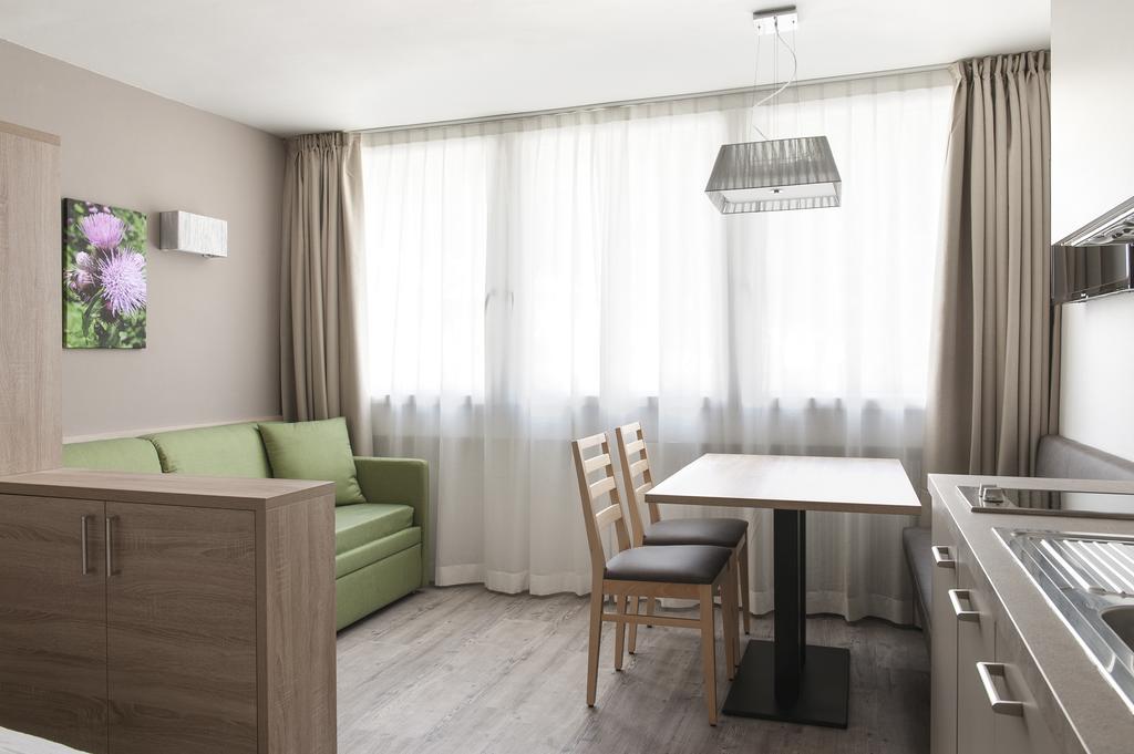 Appartamenti Pradalago Marilleva 900 Szoba fotó